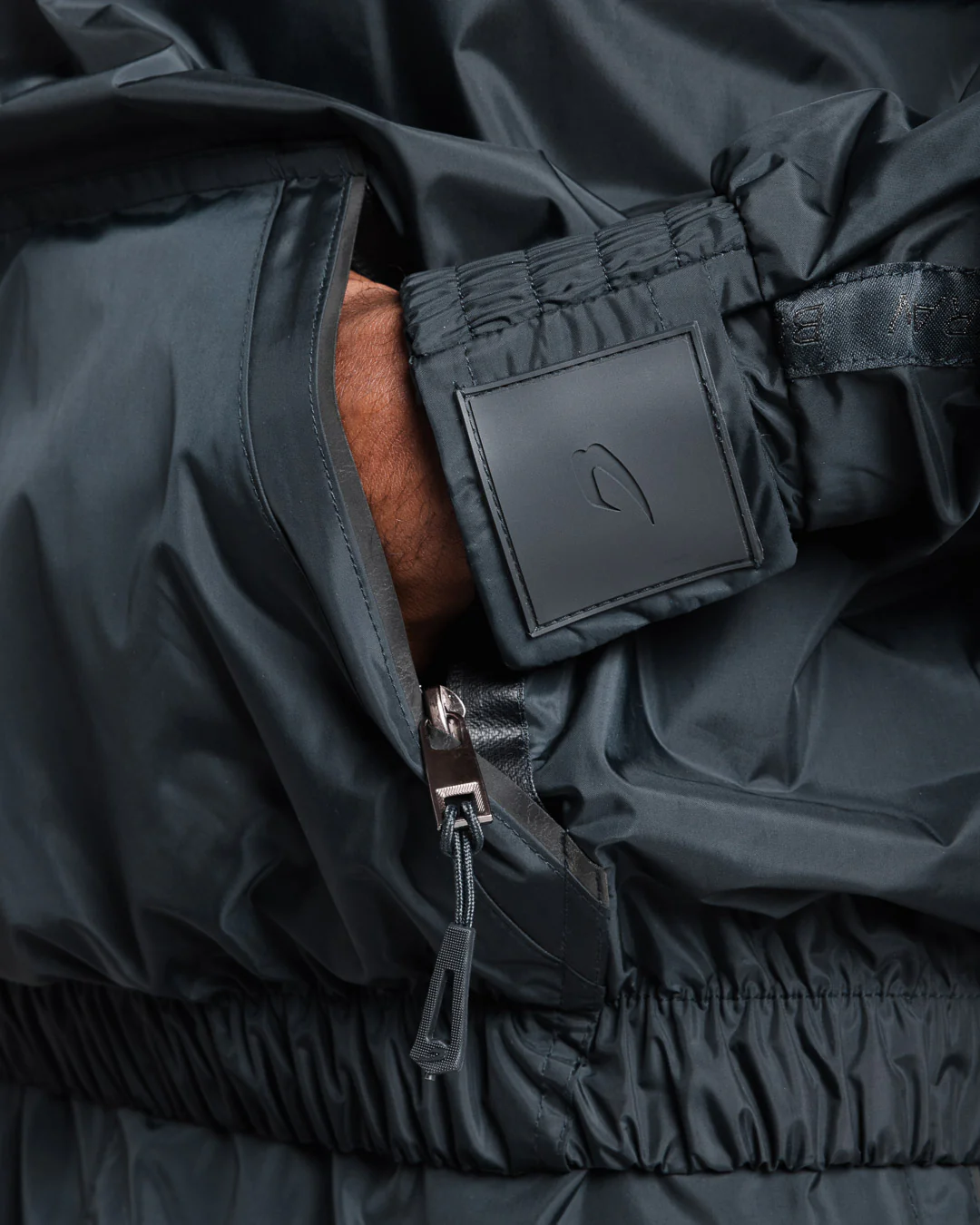 Hagler Sauna Suit 2.0 - Charcoal - Image 10