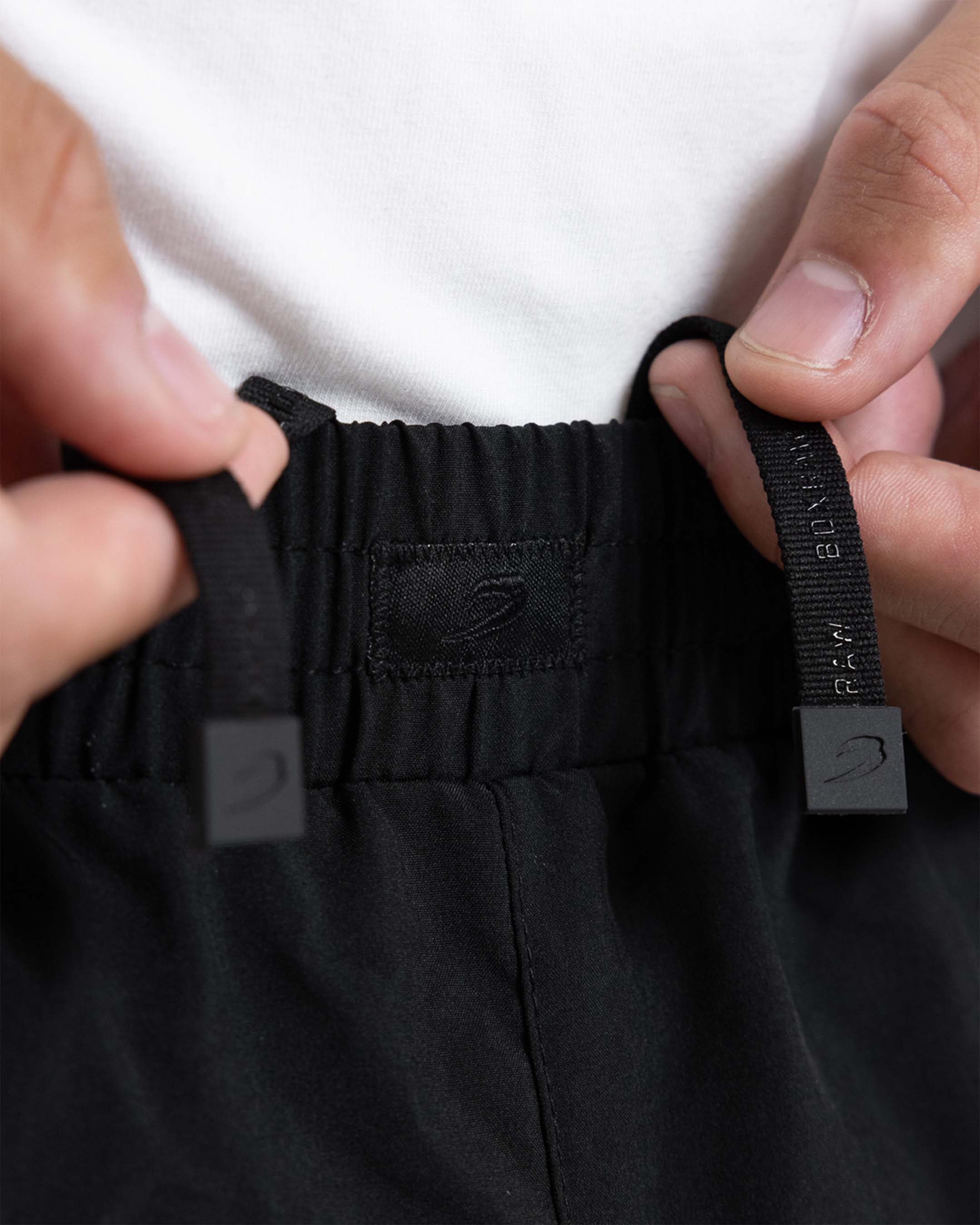 Robinson Training Joggers - Black - Image 10