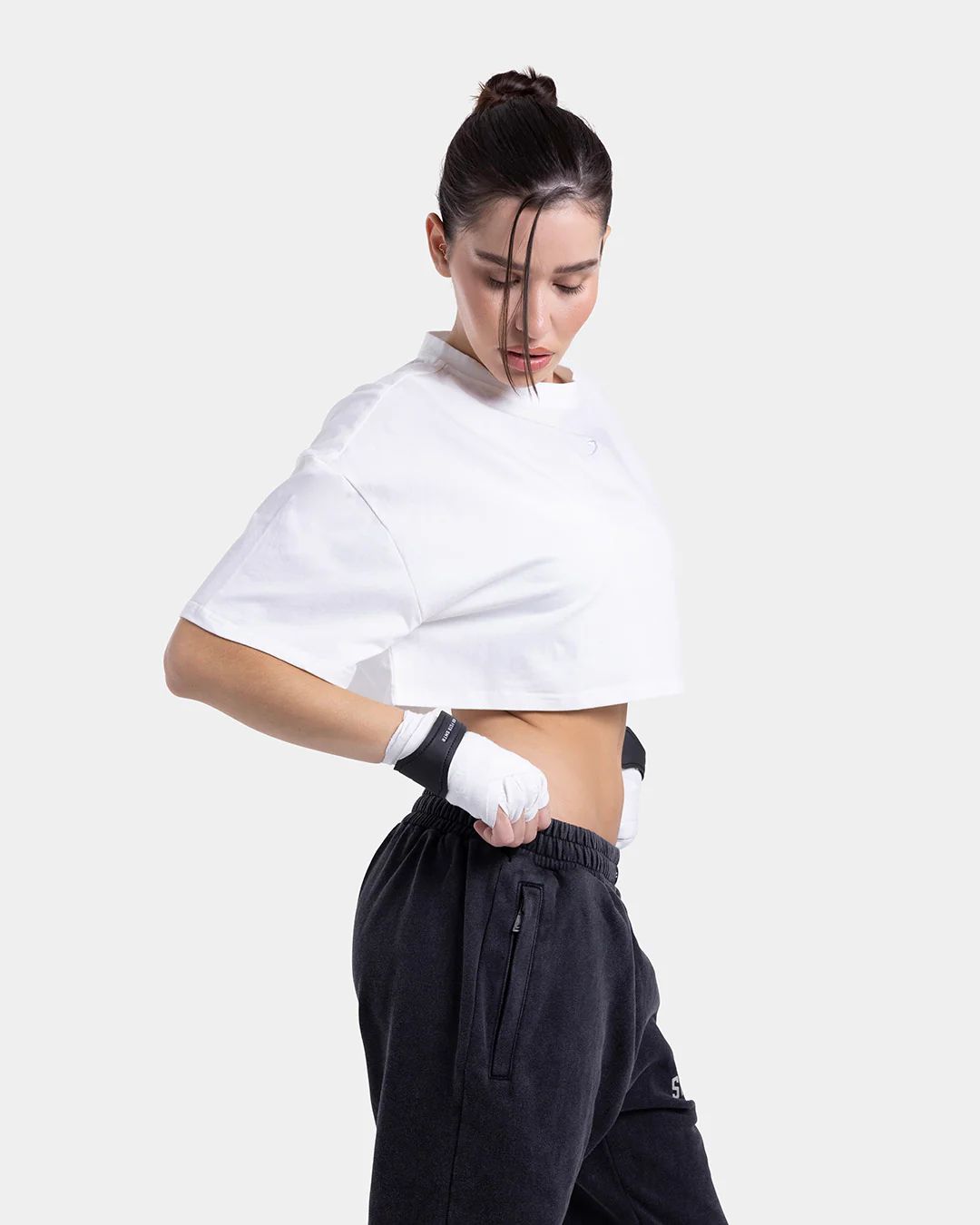 Strike Oversized Cropped T-Shirt - White - Image 5