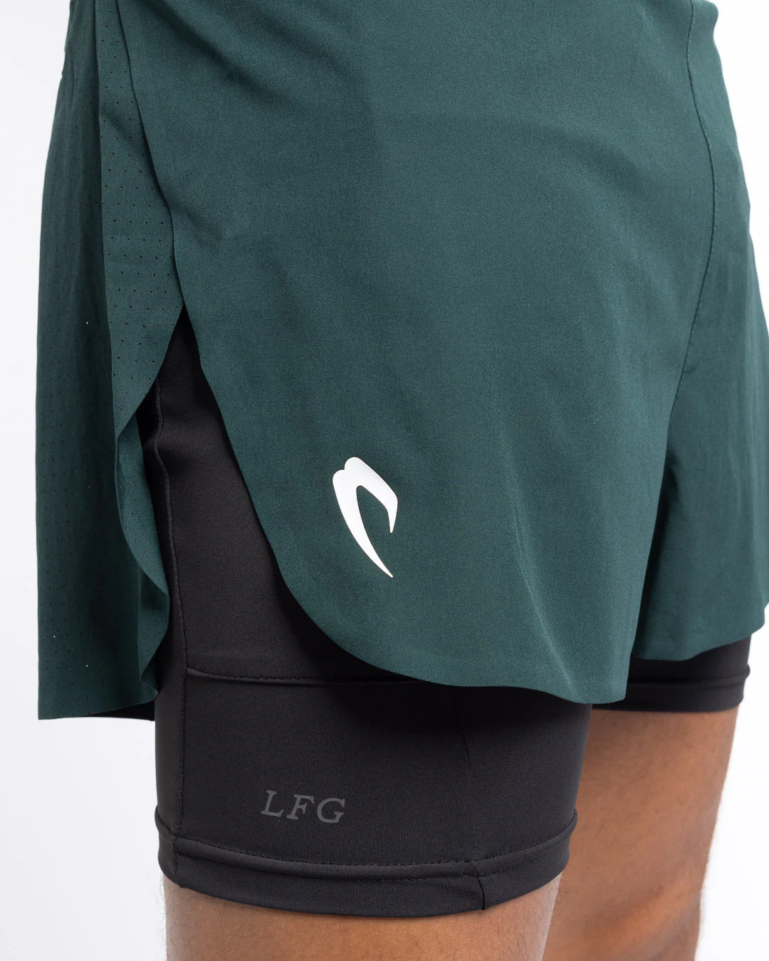 Tunero 2-in-1 Shorts - Green - Image 10