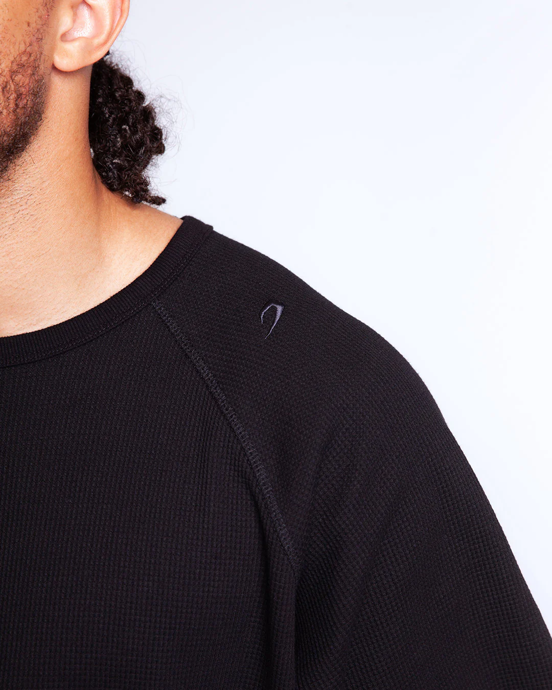 Tunero Raw Edge T-Shirt - Black - Image 7