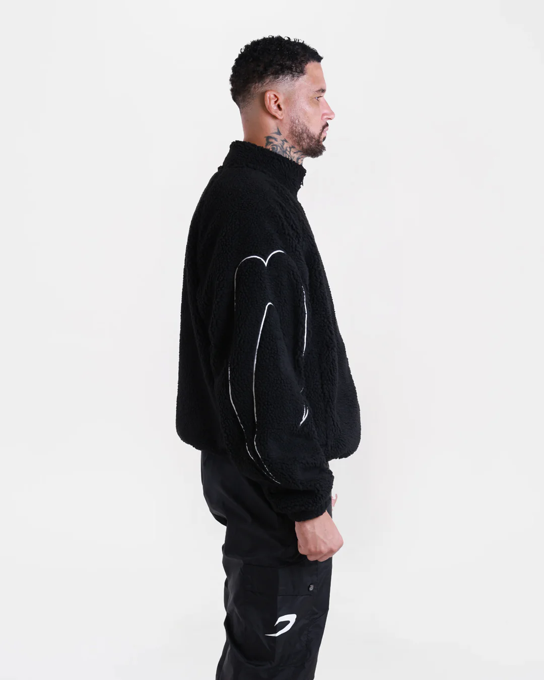 Tunero Sherpa Jacket - Black - Image 5