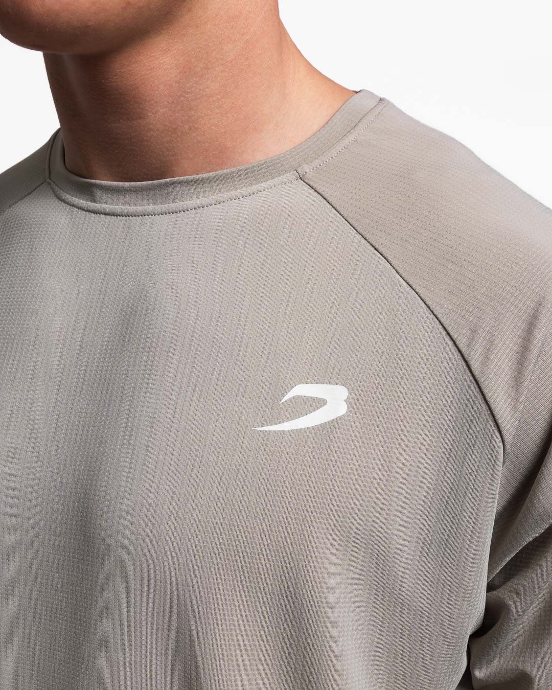 Valdes Oversized T-Shirt - Greige - Image 8