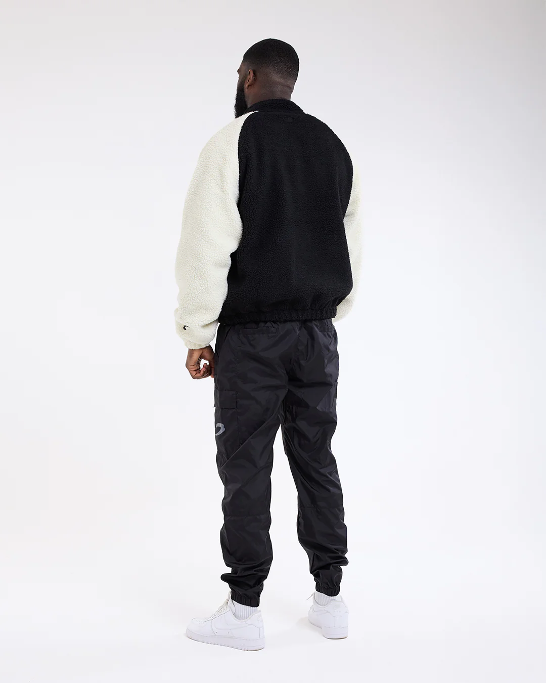 Walker Sherpa Jacket - Black/Cream - Image 11