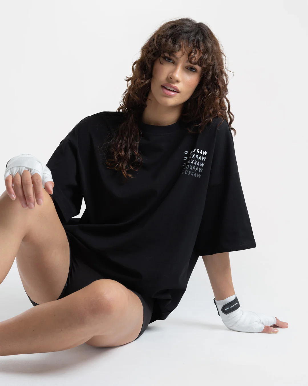Hold 'Em Scold 'Em Oversized T-Shirt - Black - Image 8