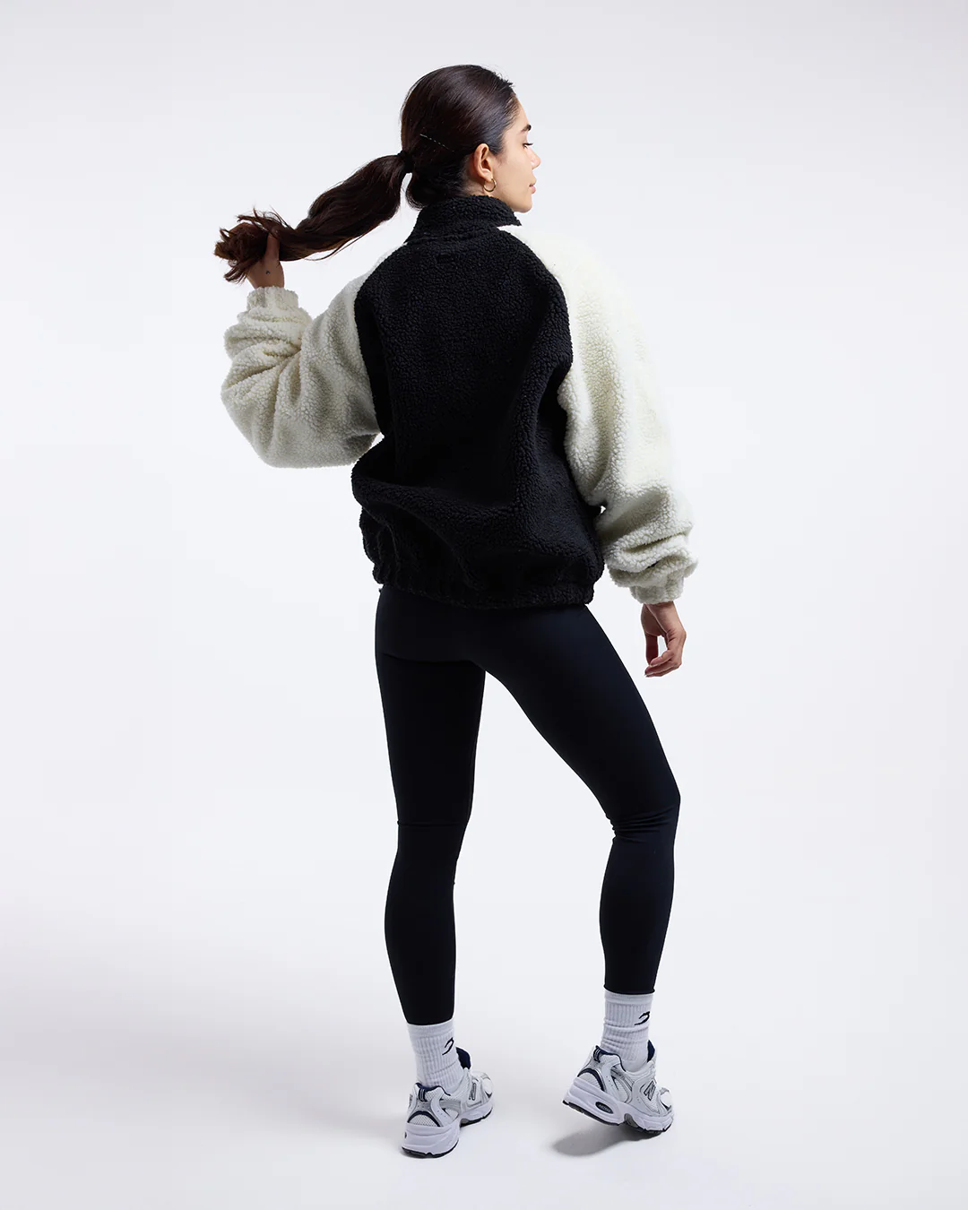 Walker Sherpa Jacket - Black/Cream - Image 11